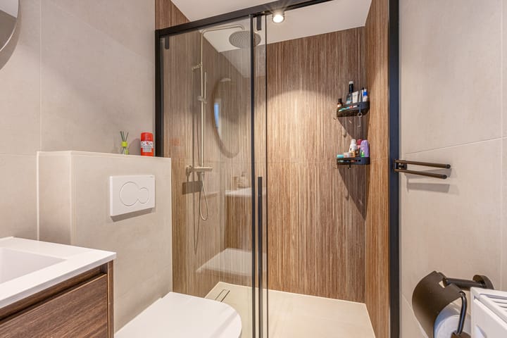 Foto 28 van Willem Barendszstraat 15-A