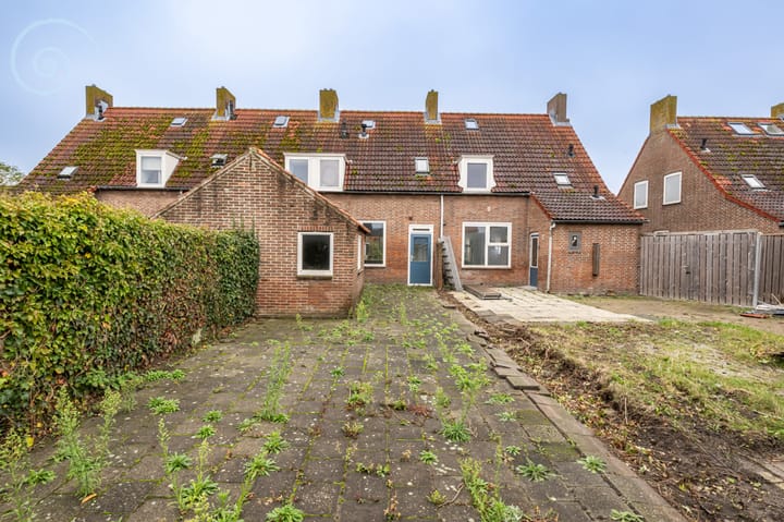 Photo 20 of Emmastraat 19