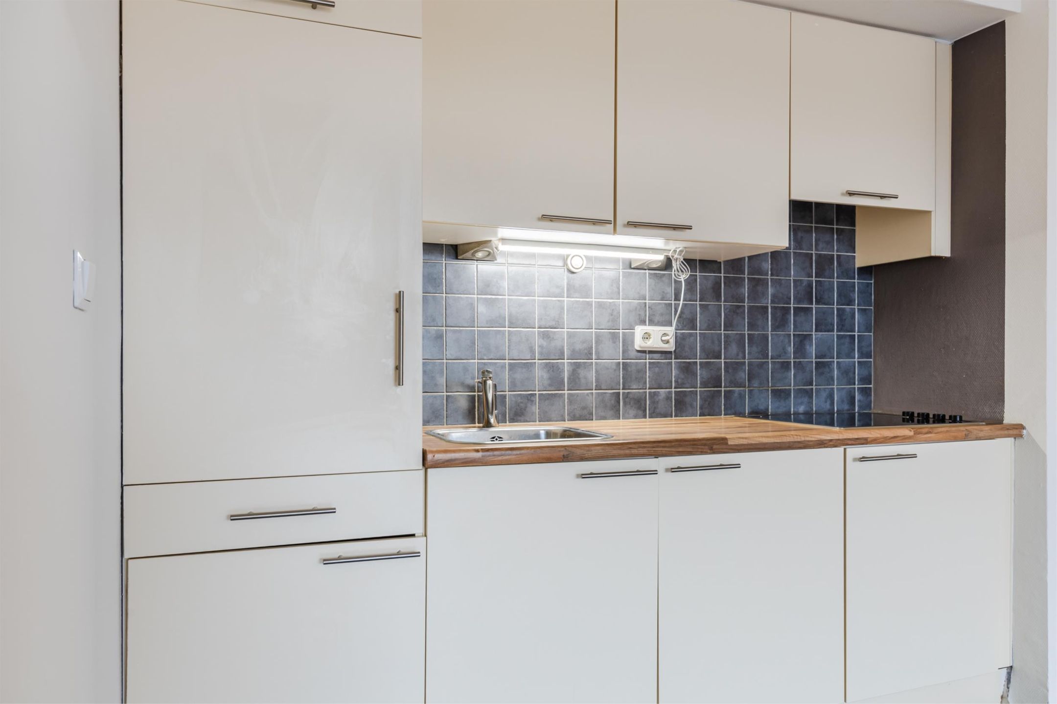 Photo 12 of Heulstraat 16