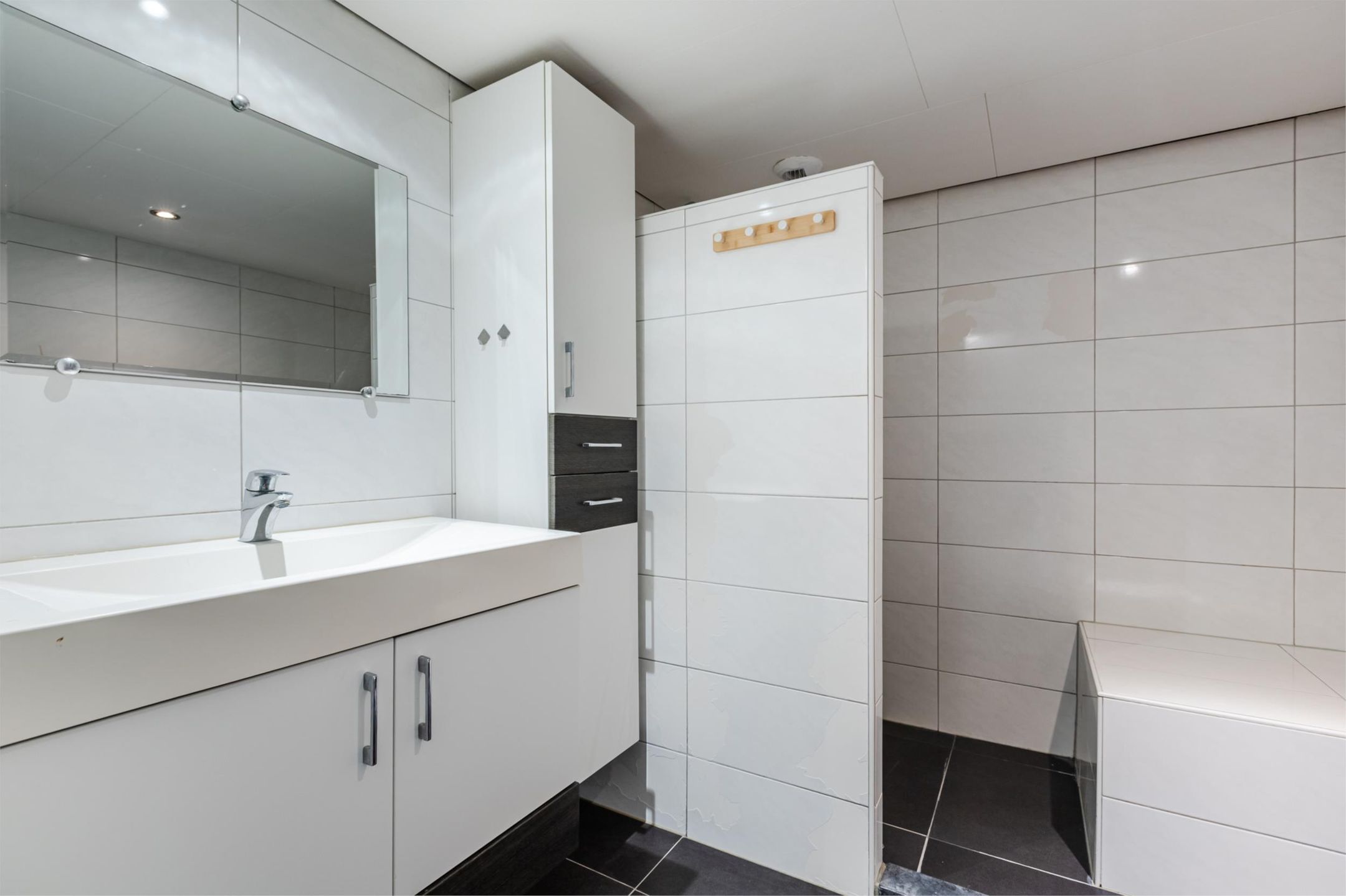 Photo 15 of Heulstraat 16