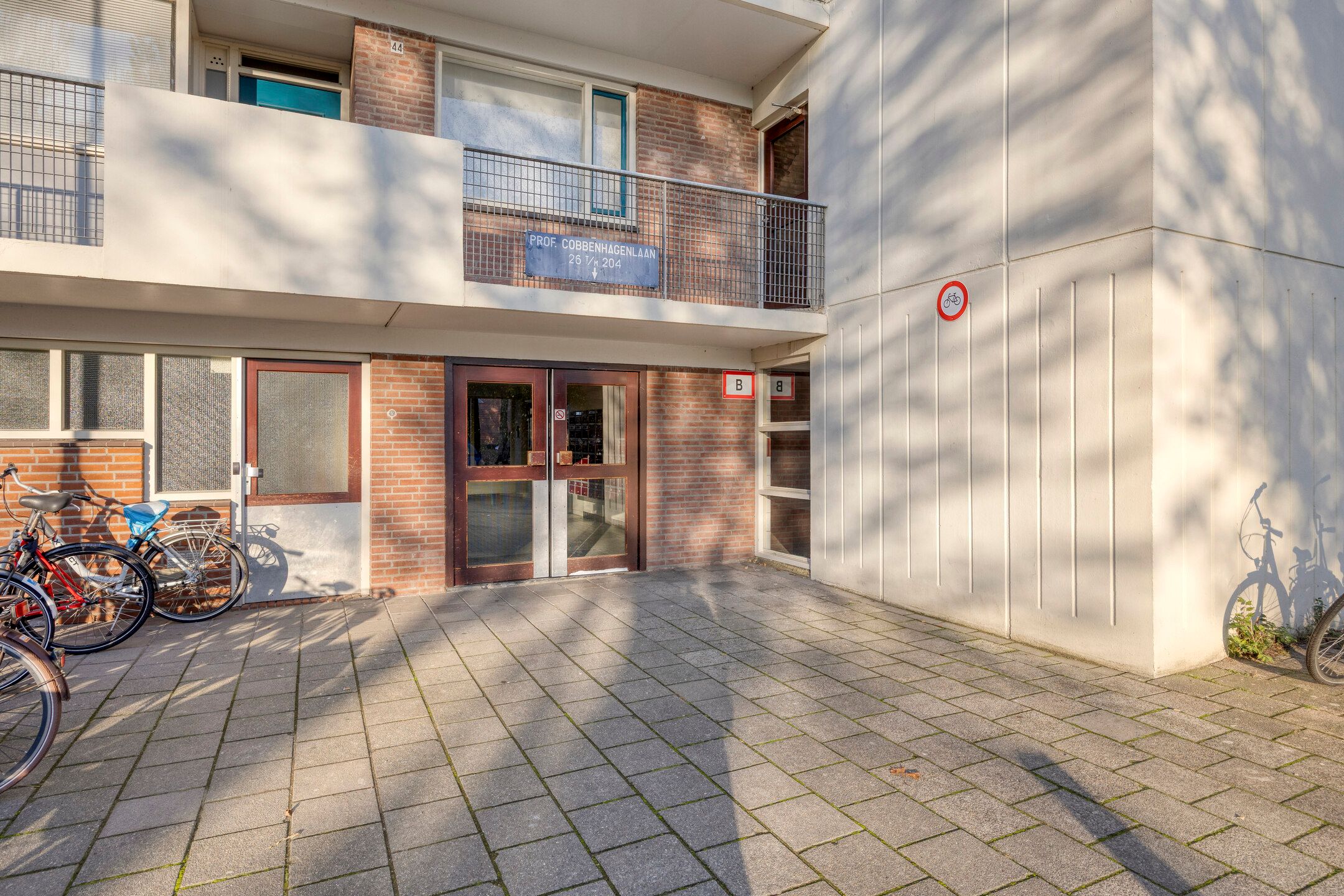 Foto 9 van Professor Cobbenhagenlaan 36