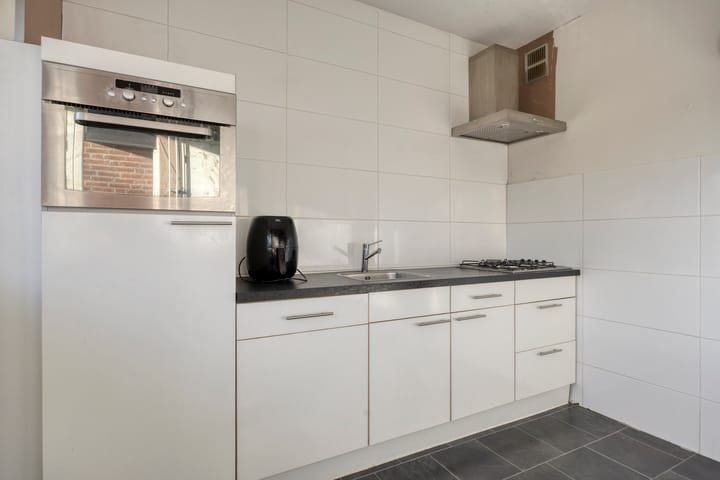 Photo 18 of Professor Cobbenhagenlaan 36