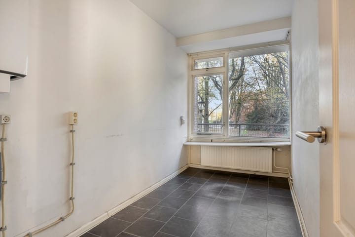 Photo 20 of Professor Cobbenhagenlaan 36