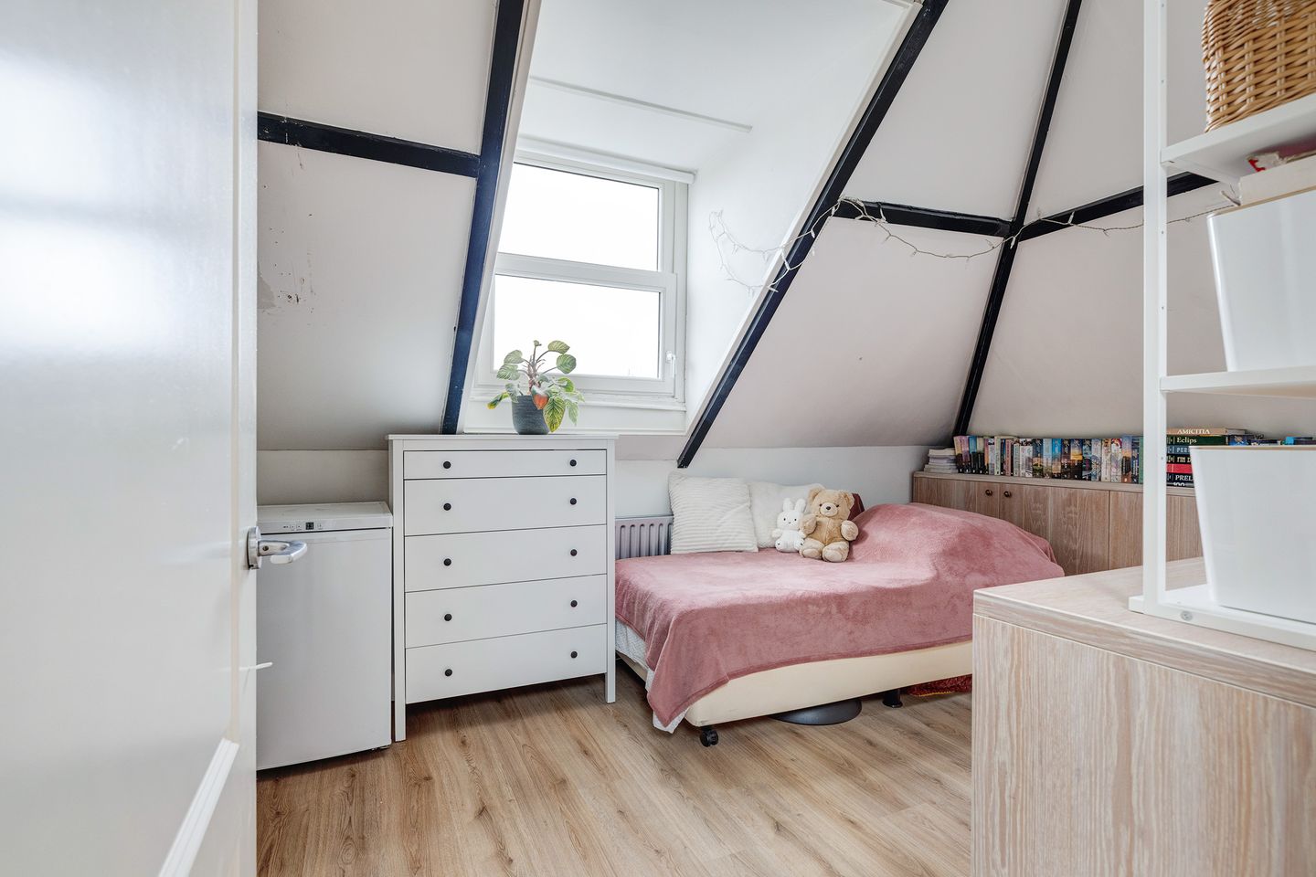 Photo 29 of Spoorsingel 38-A02