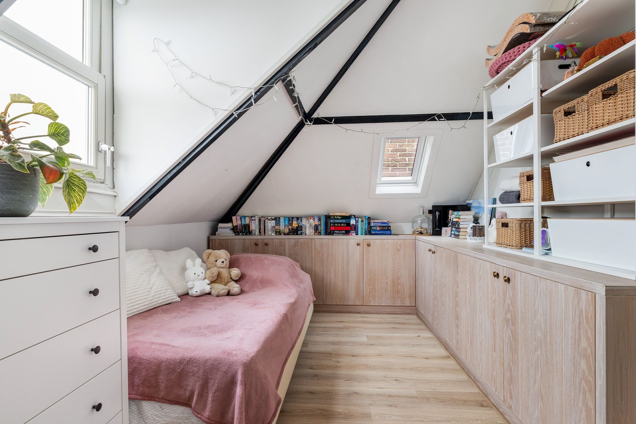 Photo 30 of Spoorsingel 38-A02