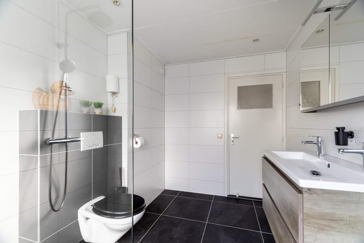 Foto 28 van Koningin Julianastraat 29