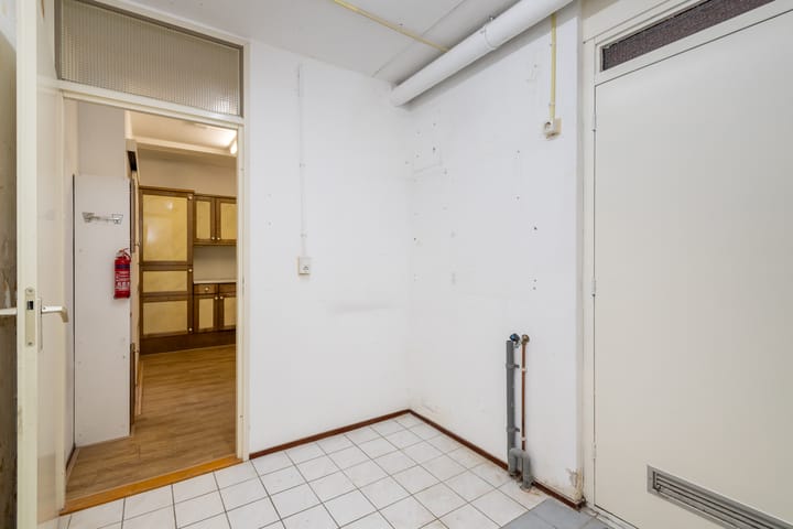 Photo 7 of Lelieveld 63