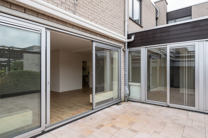 Photo 10 of Lelieveld 63