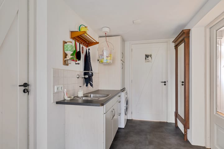 Photo 14 of Lege Hearewei 45