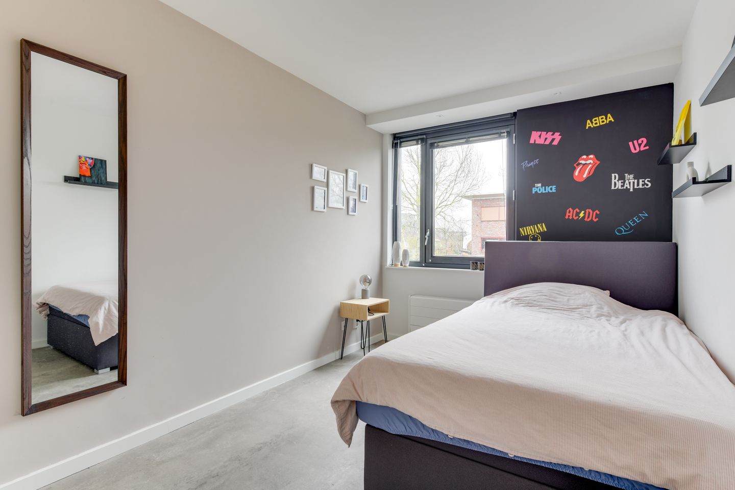 Foto 19 van Prisma 19