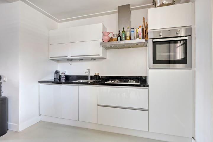 Foto 14 van Generaal Maczekstraat 110