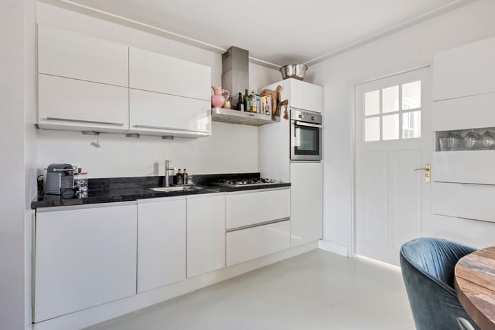 Foto 15 van Generaal Maczekstraat 110