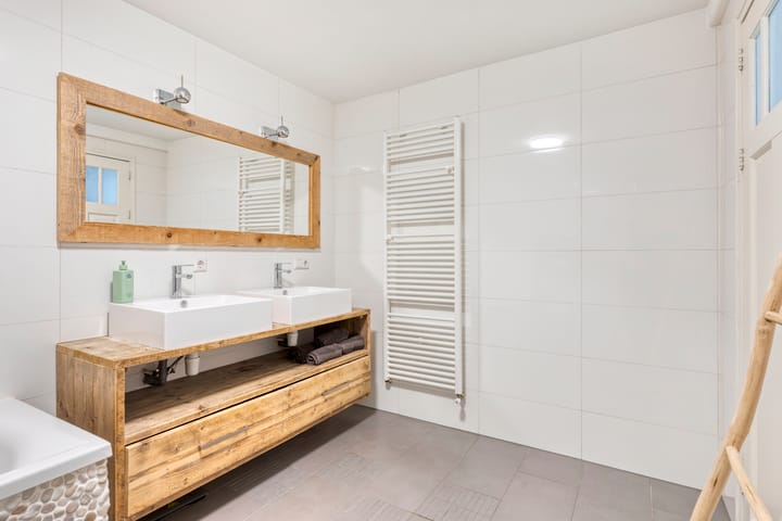 Foto 27 van Generaal Maczekstraat 110