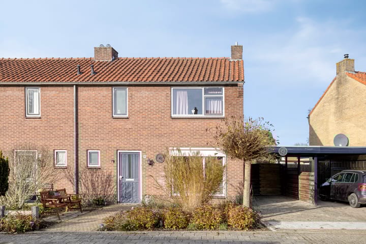 Photo 4 of Burgemeester van Weliestraat 18