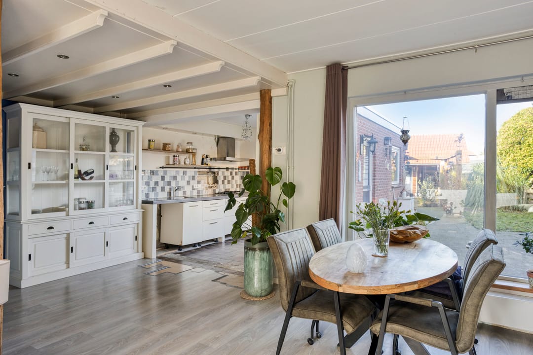 Foto 17 van Burgemeester van Weliestraat 18