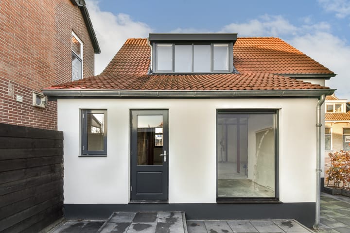 Photo 4 of Dorpsstraat 13