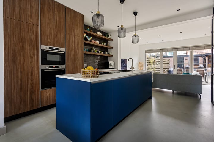 Photo 6 of Zuiderstraat 6