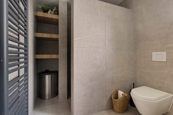 Photo 18 of Zuiderstraat 6