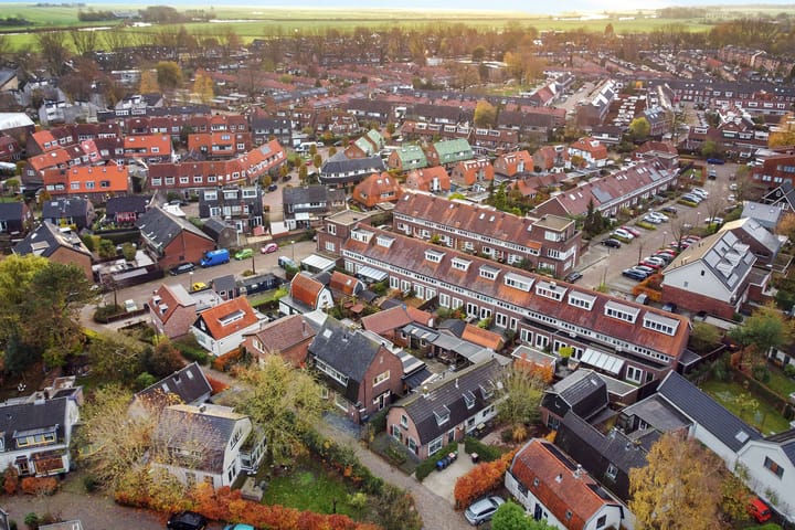 Photo 31 of Zuiderstraat 6