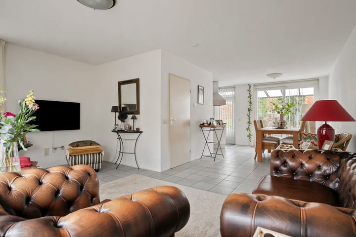 Foto 7 van Rhônelaan 26