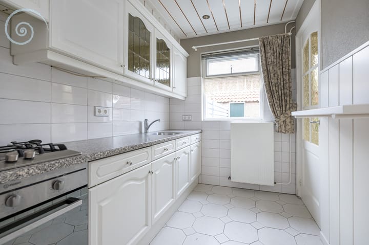 Photo 4 of Beneden Molendijk 18