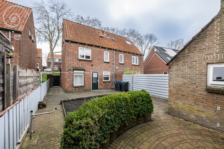 Photo 23 of Beneden Molendijk 18