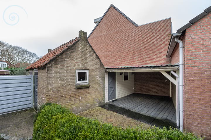 Photo 26 of Beneden Molendijk 18