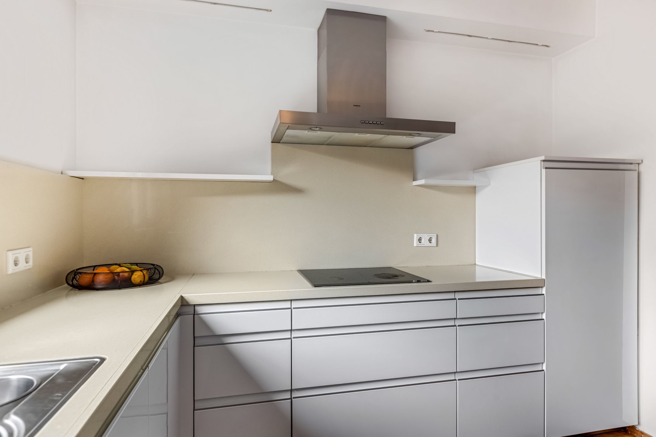 Photo 15 of Hobbemaweg 39