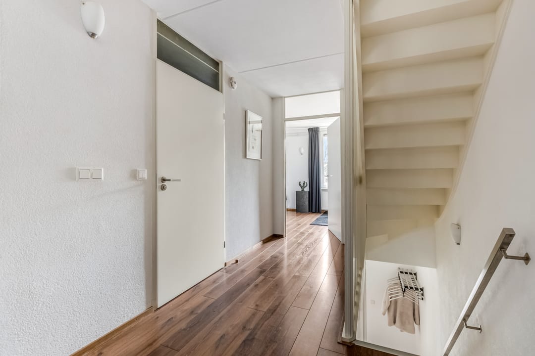 Photo 28 of Hobbemaweg 39