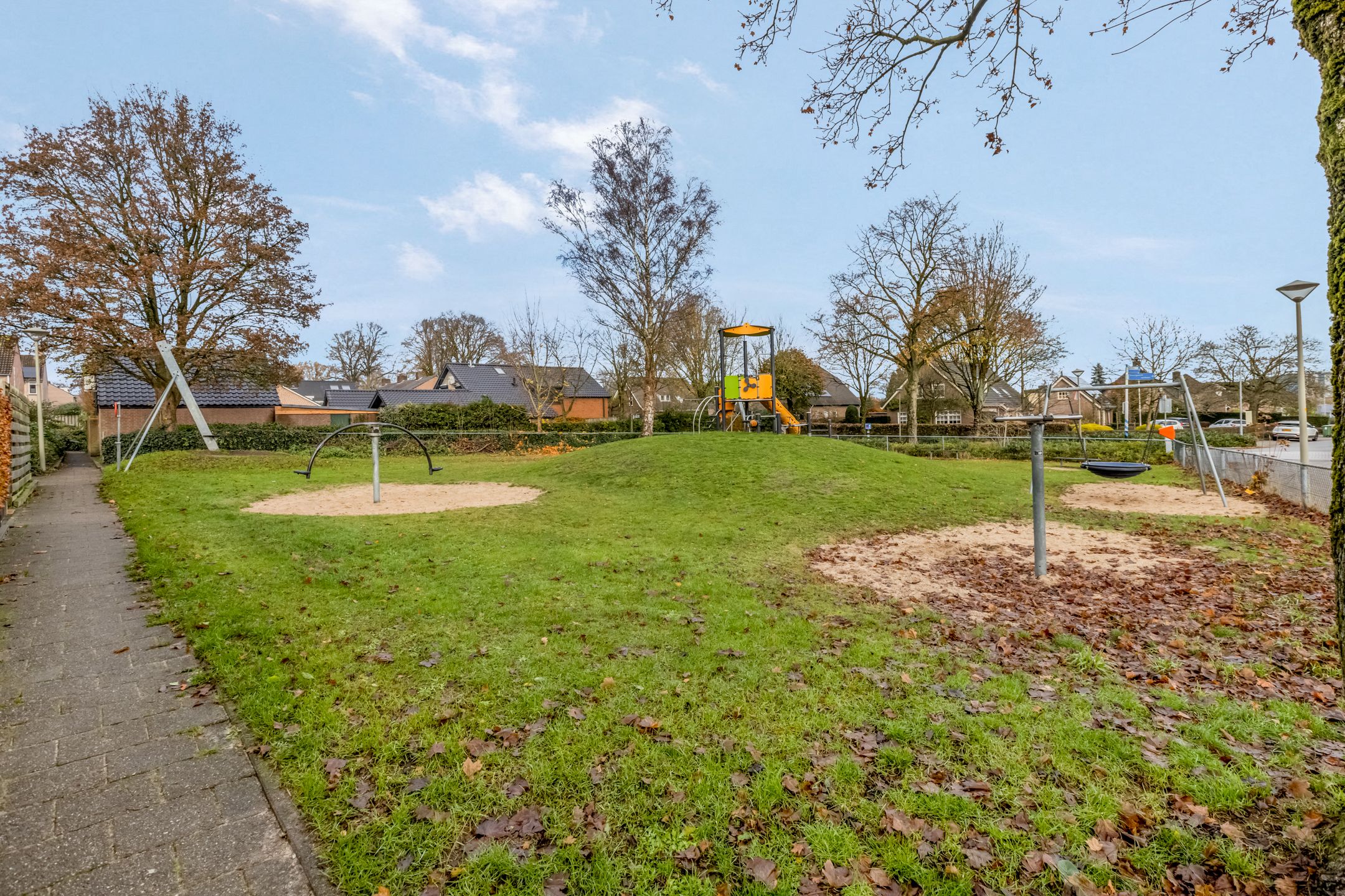 Photo 48 of Hobbemaweg 39