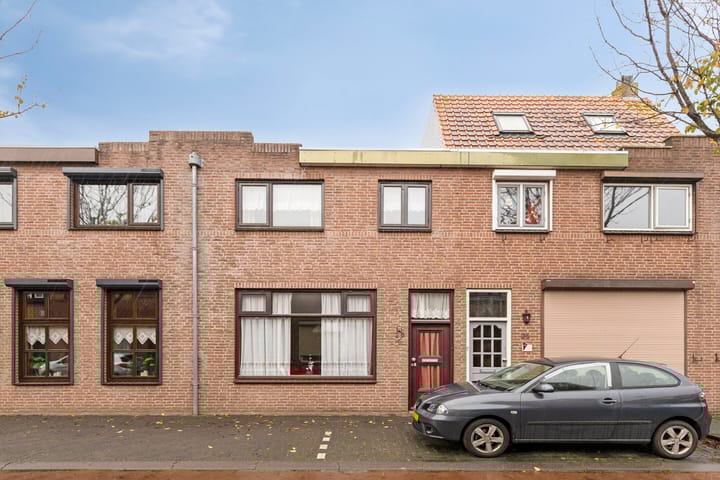 Maarten Trompstraat 26