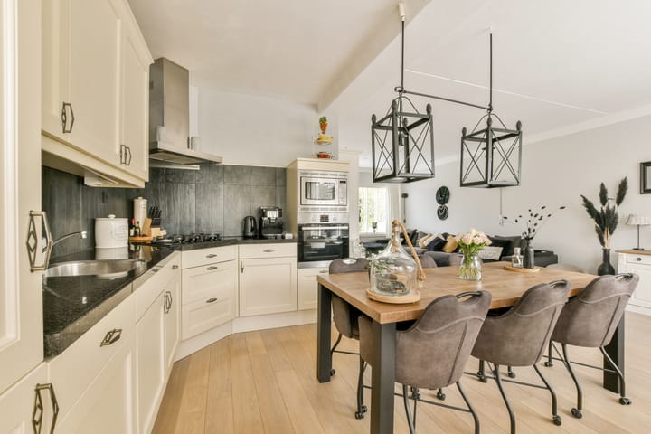 Photo 13 of Kamerlingh Onnesstraat 30