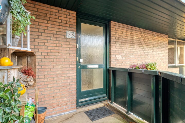 Photo 3 of Koningsvaren 28