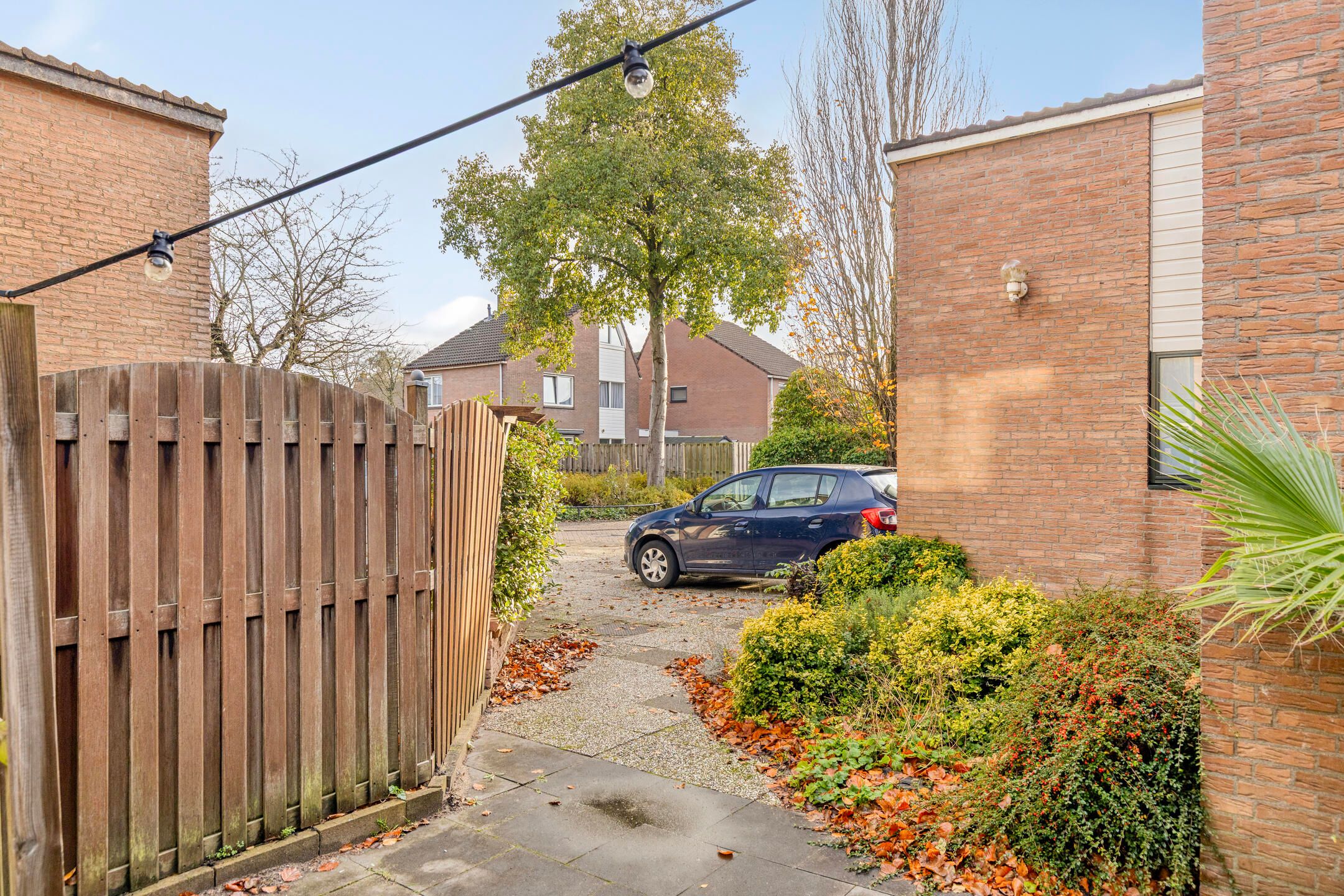 Foto 9 van Koningsvaren 28