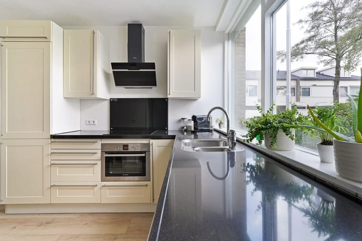 Photo 9 of Johannes Postkwartier 2