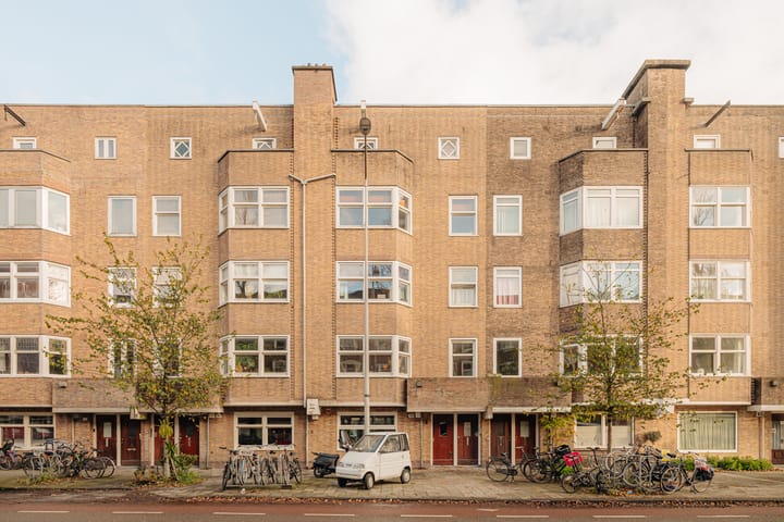 Photo 4 of Haarlemmermeerstraat 159-H