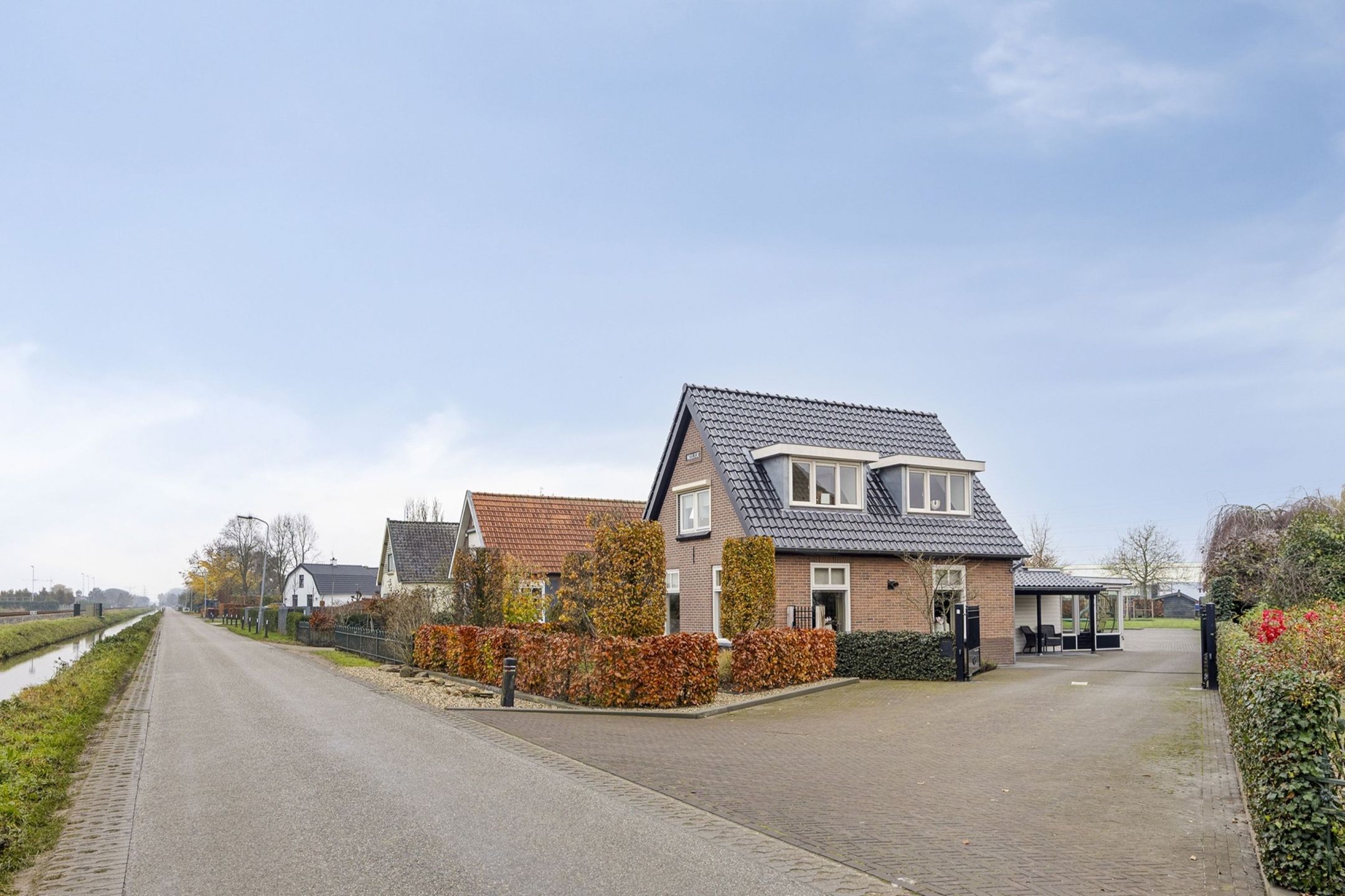 Parallelweg 25 