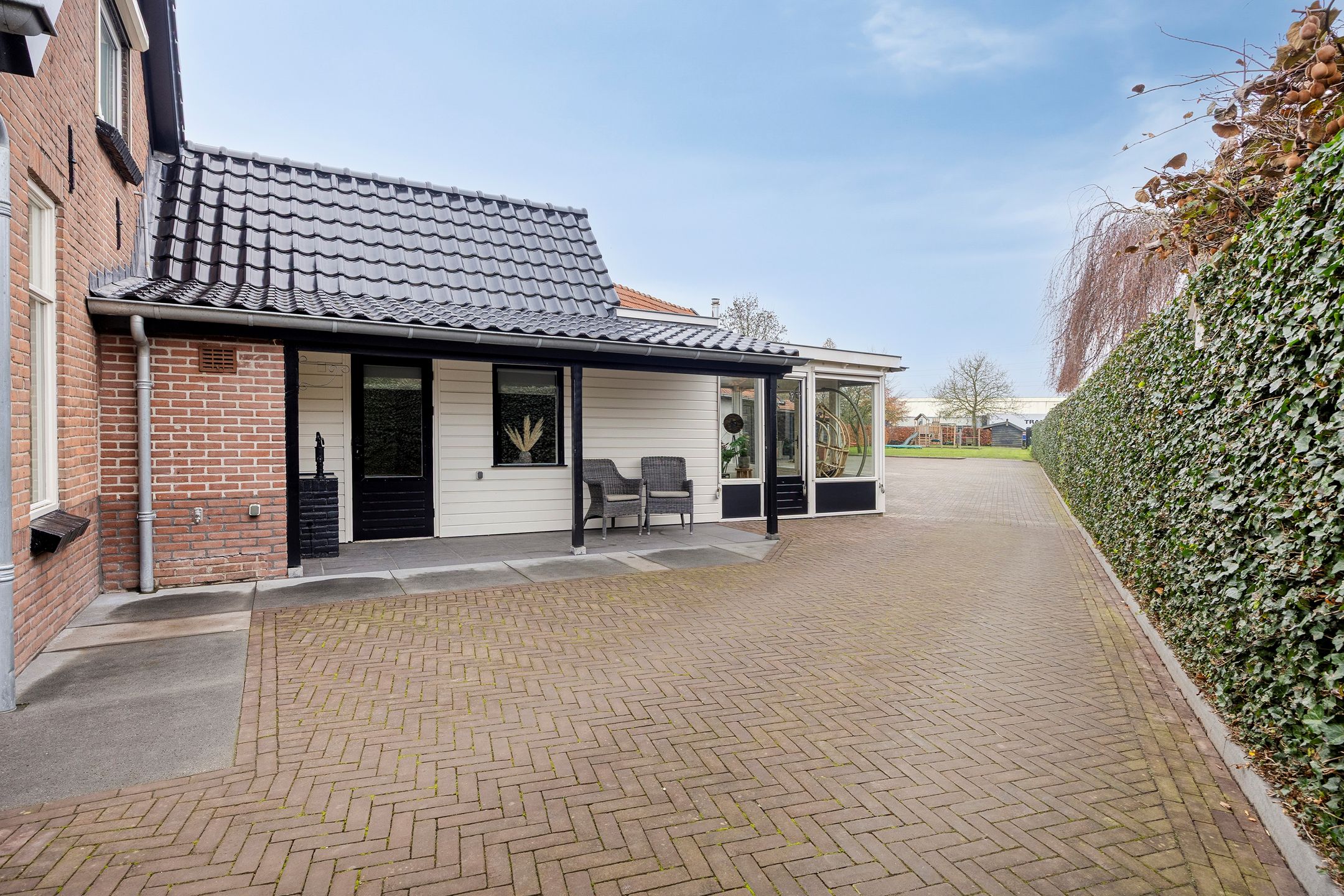 Foto 48 van Parallelweg 25