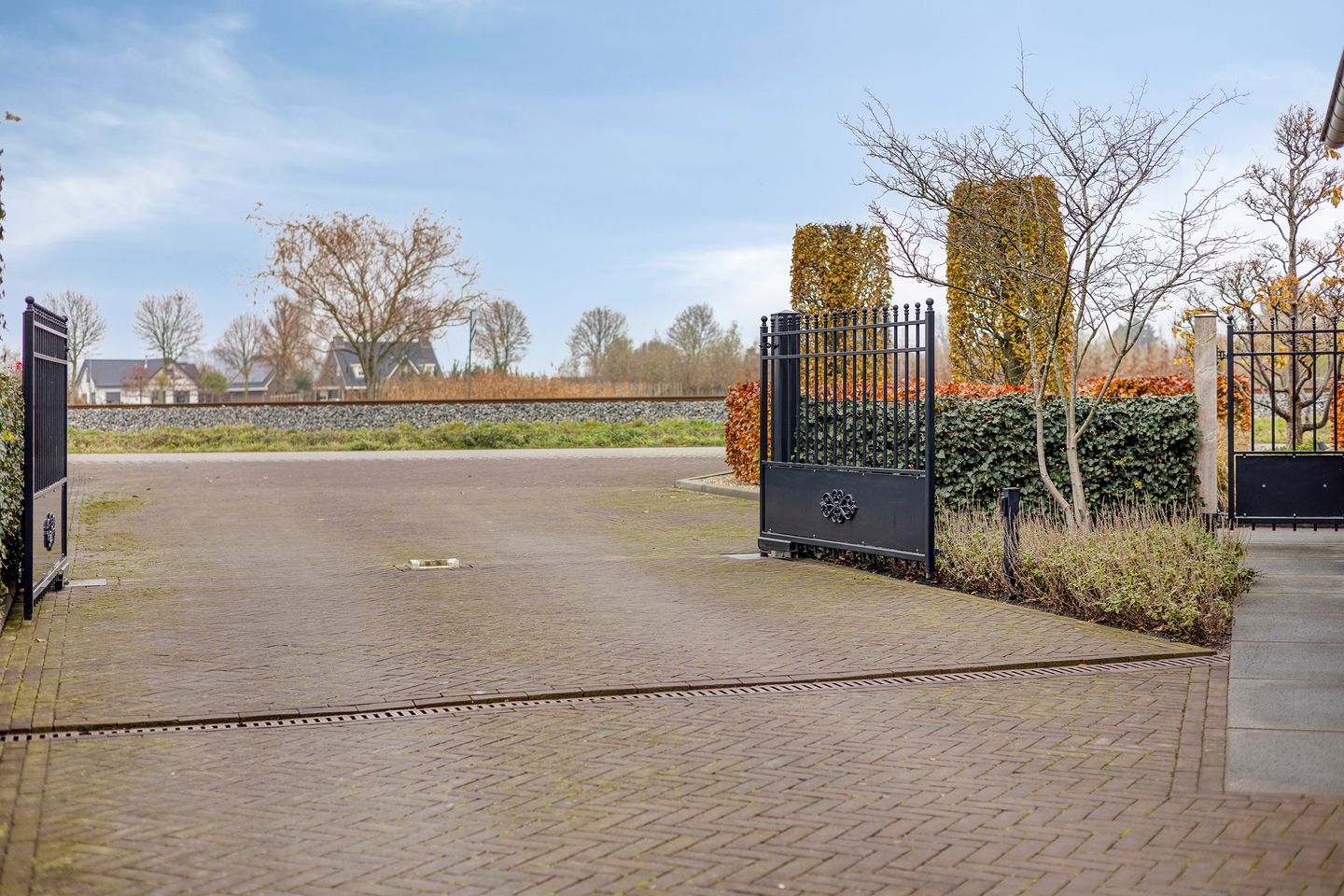 Foto 55 van Parallelweg 25