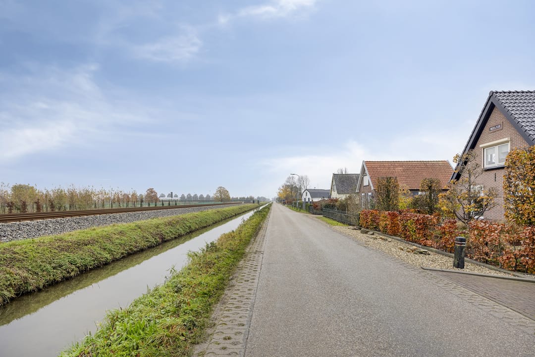 Foto 56 van Parallelweg 25