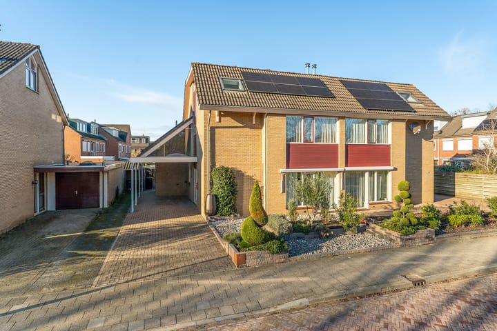 Emmerik 14 main image