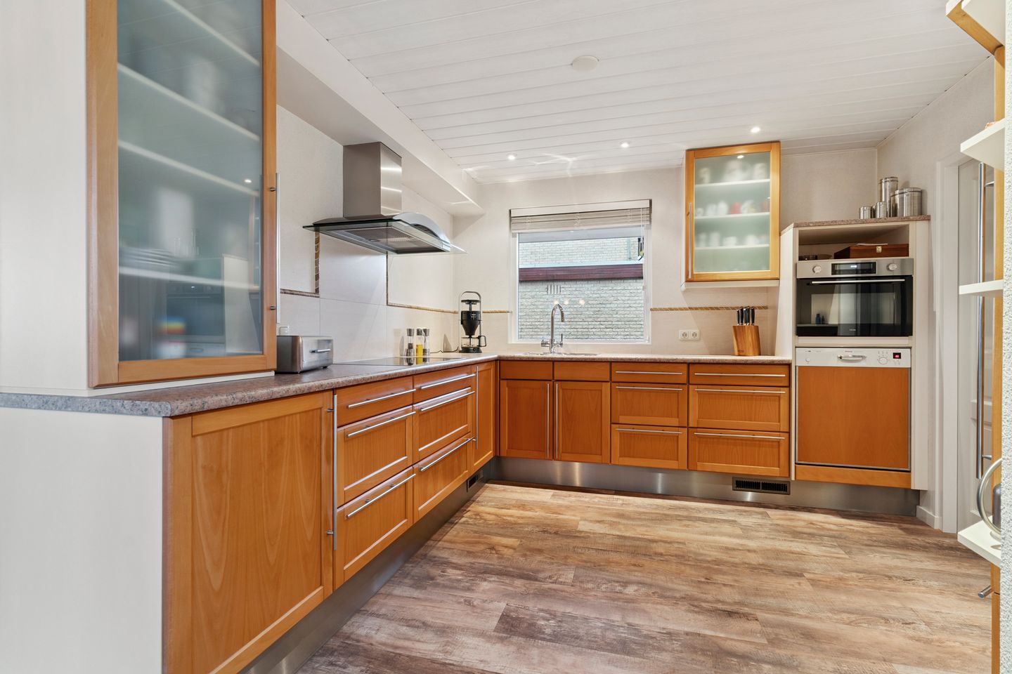 Photo 10 of Emmerik 14