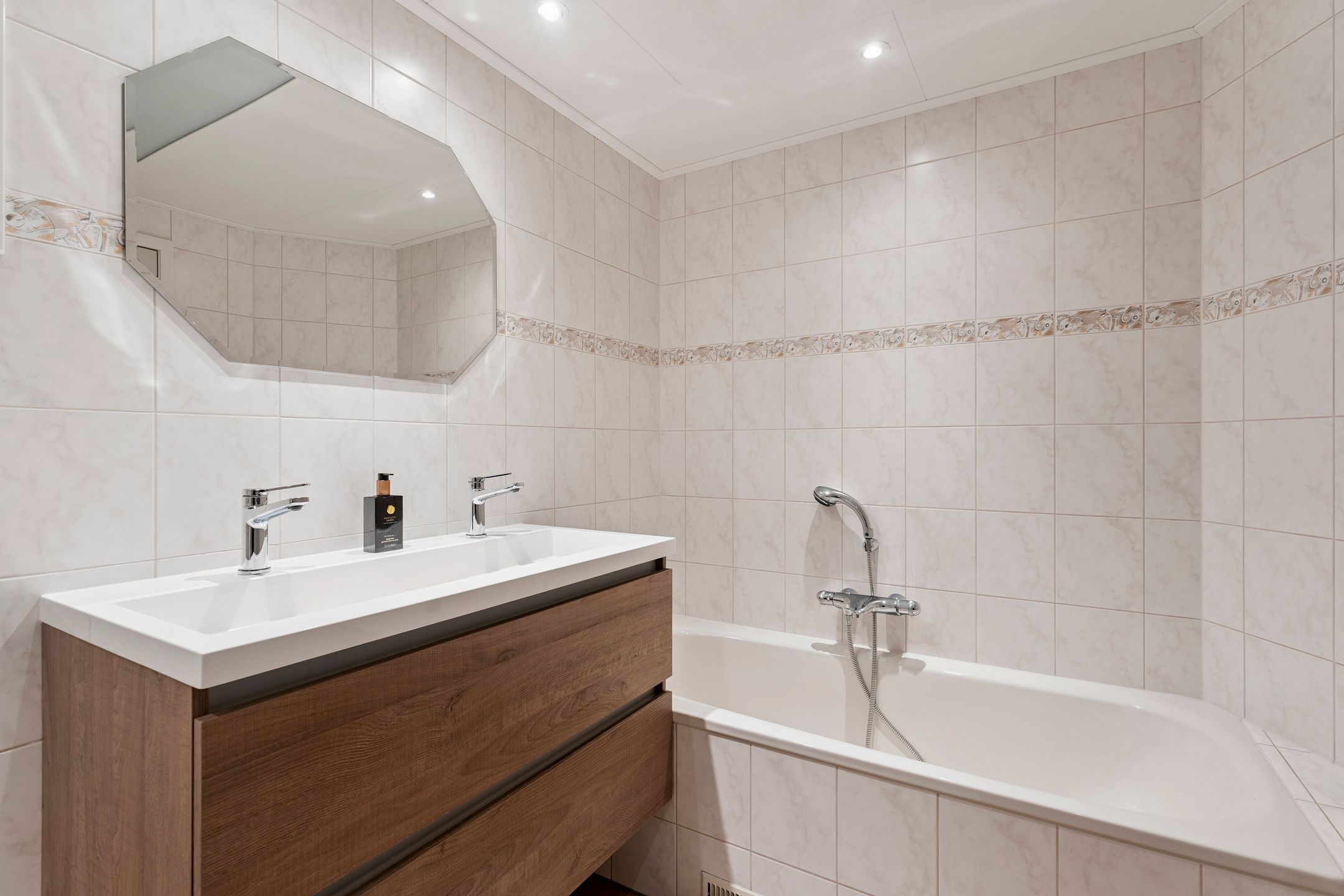 Photo 24 of Emmerik 14