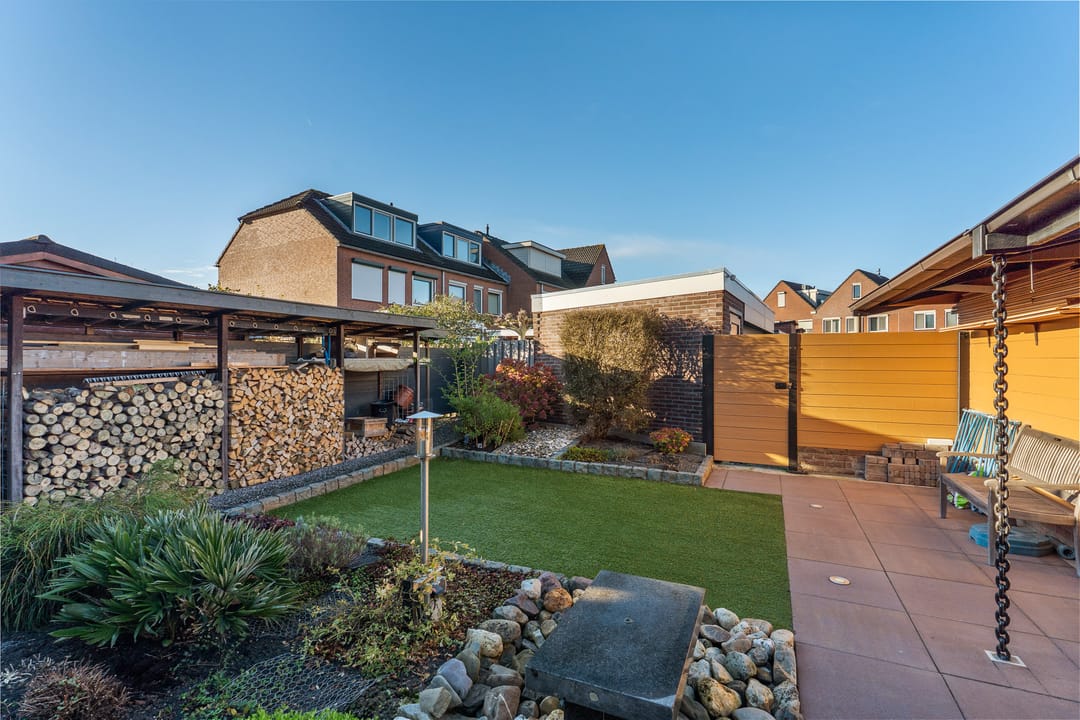 Photo 32 of Emmerik 14