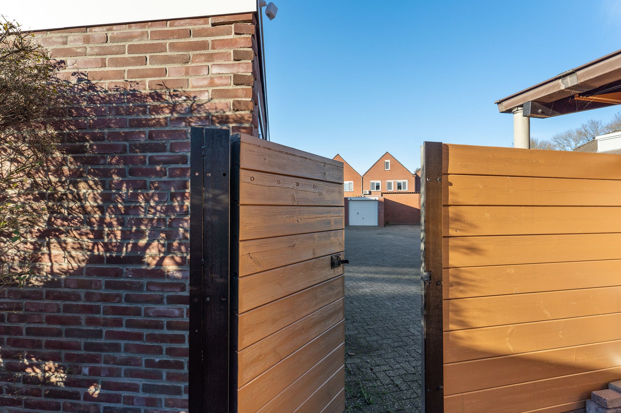 Photo 36 of Emmerik 14