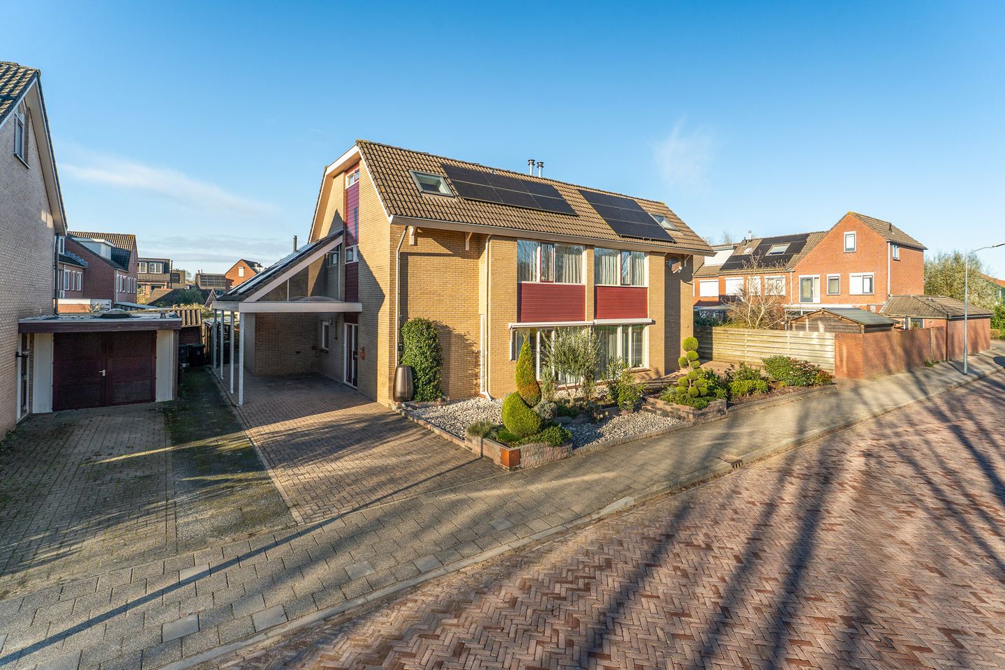 Photo 40 of Emmerik 14