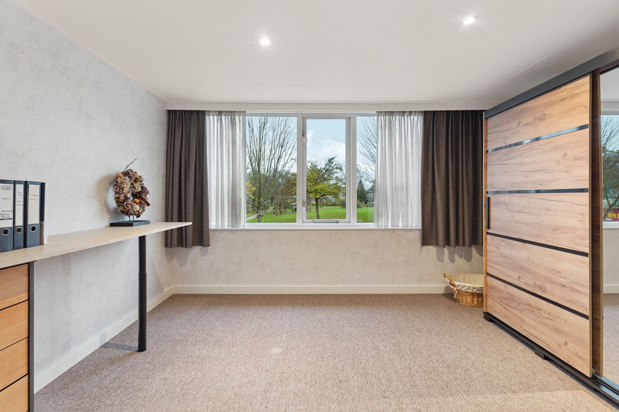 Photo 21 of Emmerik 14