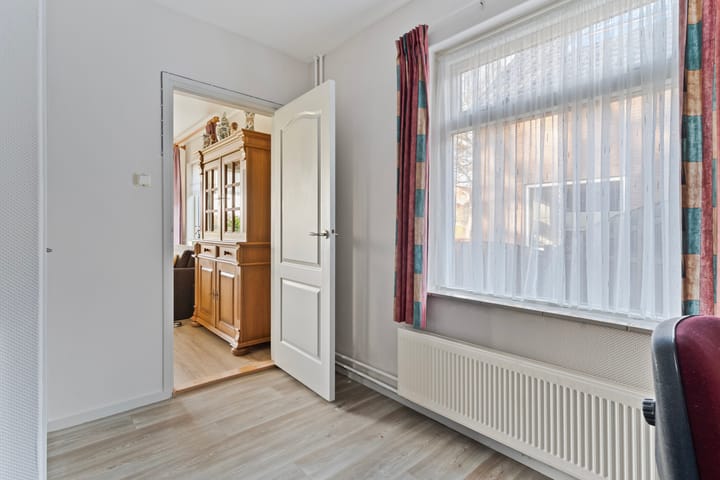 Foto 13 van Radewijkerweg 40