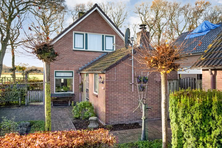 Foto 50 van Radewijkerweg 40