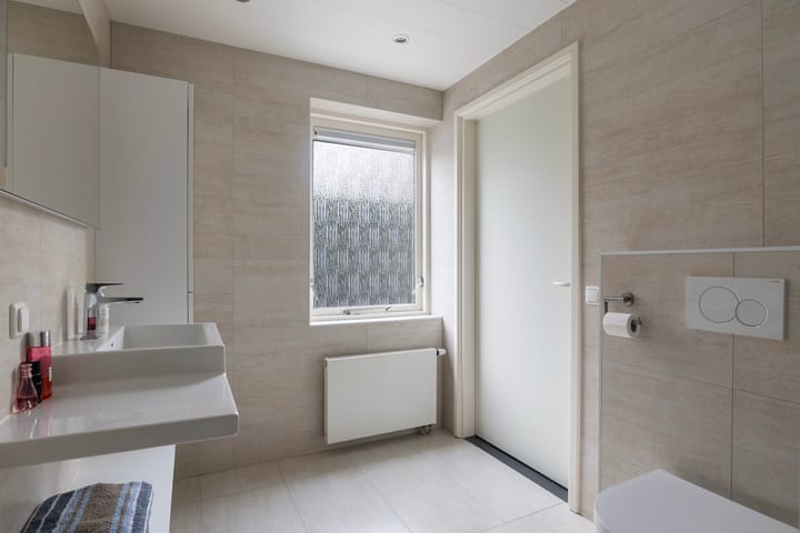 Photo 16 of Buorfinneleane 44